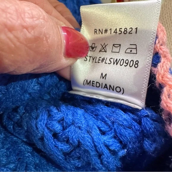 Listicle - Royal Blue Knit sweater with Coral knit Flowers - NWT - size M - Picture 9 of 10
